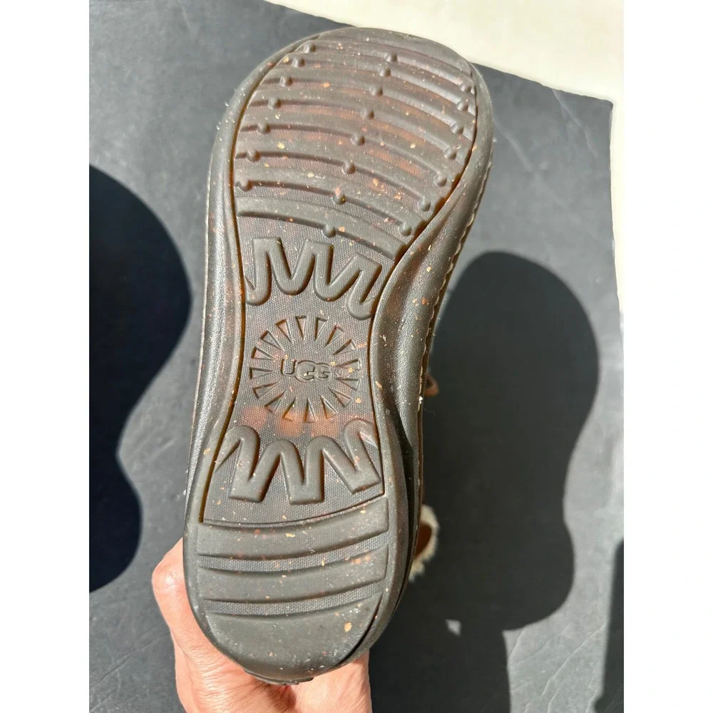 UGG australia lattice